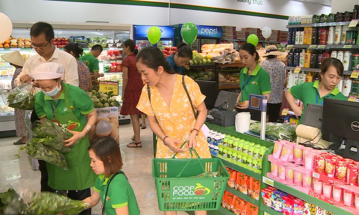 Co.op Food chinh phục kh&aacute;ch h&agrave;ng thủ đ&ocirc; - Ảnh 2.