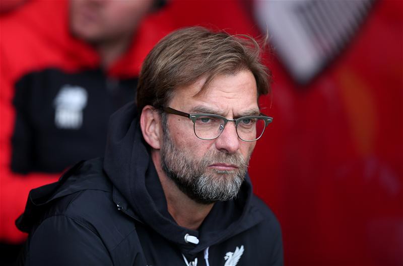 Klopp chỉ trích VAR sau trận thua Chelsea