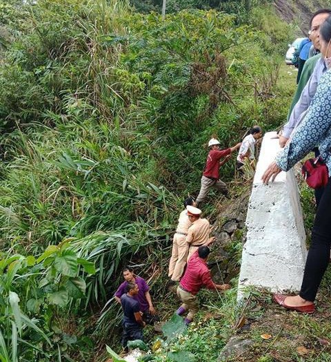 Vụ xe 7 chỗ lao xuống vực: 5 người trên xe thuộc Văn phòng Quốc hội