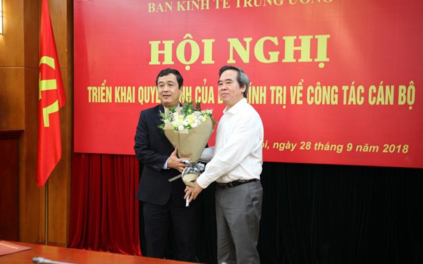 Ban Kinh tế Trung ương triển khai quyết định của Bộ Ch&iacute;nh trị về nh&acirc;n sự - Ảnh 1.