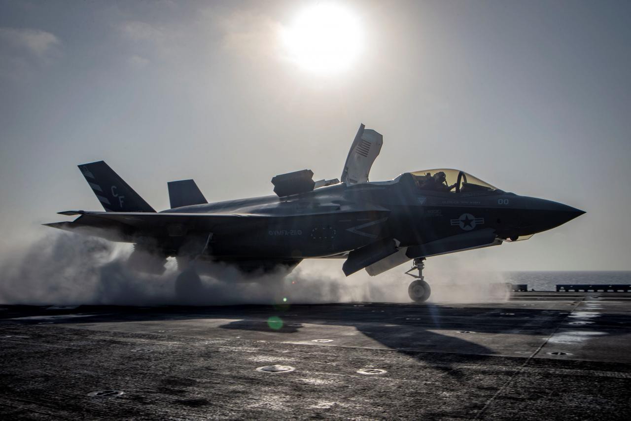 "Tia chớp" F-35 của Mỹ lần đầu tiên bị rơi
