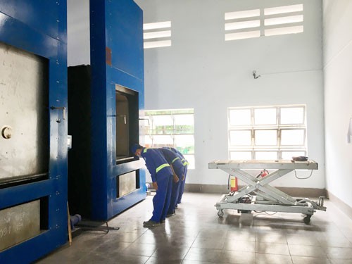 Sống giữa hai cõi âm - dương: Nơi người chết được chào lần cuối