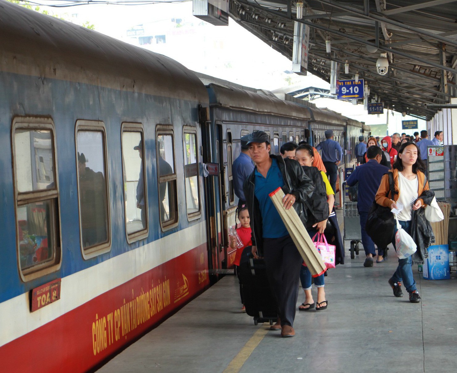 Hôm nay (30-9), hành khách có thể nhắn tin mua vé tàu Tết Kỷ Hợi 2019