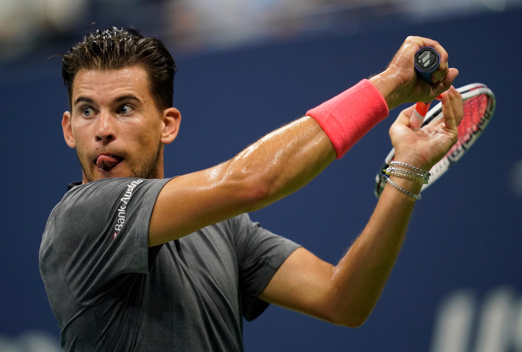 Clip: Thua ngược Nadal, Dominic Thiem thốt l&ecirc;n Tennis thật t&agrave;n nhẫn - Ảnh 5.