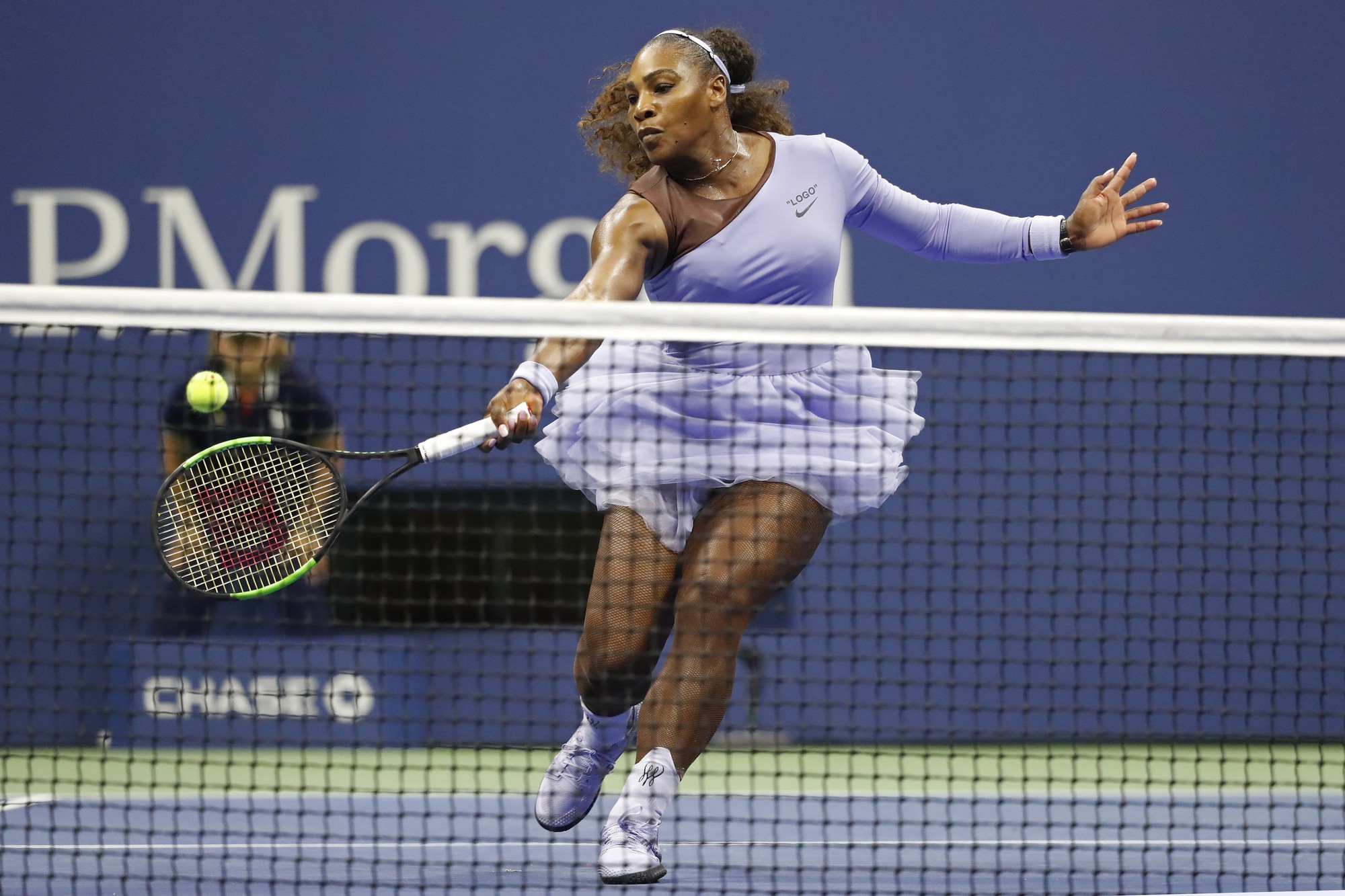 Federer chạm tr&aacute;n Serena Williams tại Hopman Cup cuối th&aacute;ng 12 - Ảnh 2.