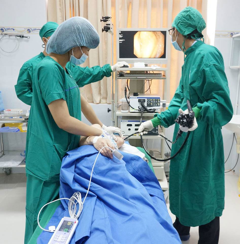 V&agrave;i gi&acirc;y lơ đ&atilde;ng, trẻ chết, gi&agrave; đau - Ảnh 1.