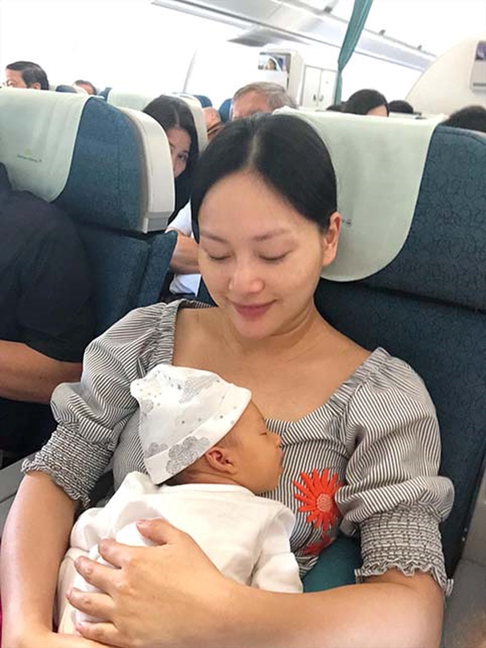 Lan Phương được tôn vinh với vai diễn nhìn thấy ghét - Ảnh 6.