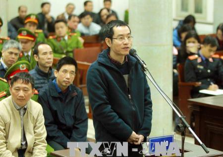 Tòa xử ông Đinh La Thăng và đồng phạm: Những phát ngôn sốc - Ảnh 1.