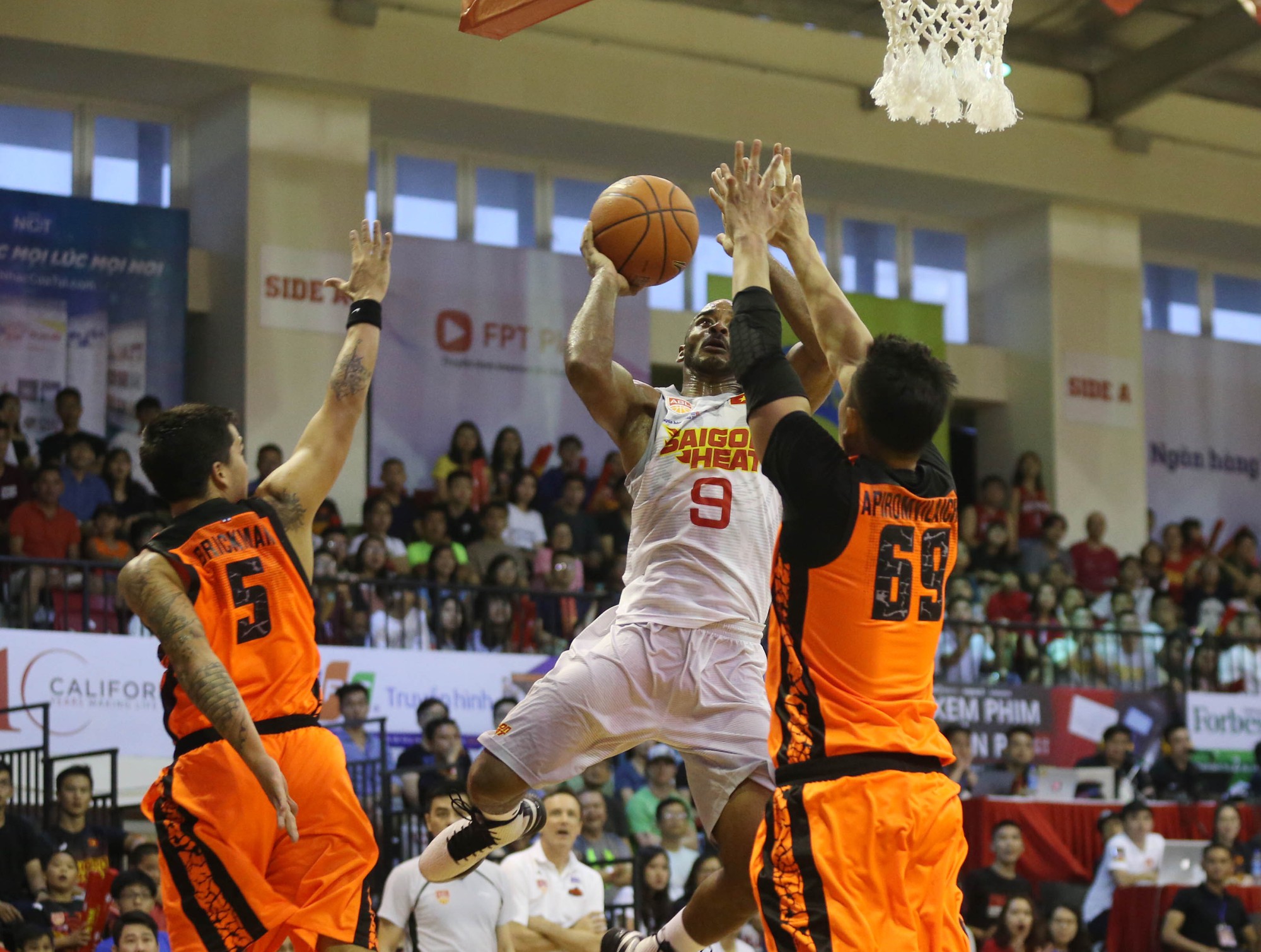 Saigon Heat mất cơ hội vào top 3 - Ảnh 2.