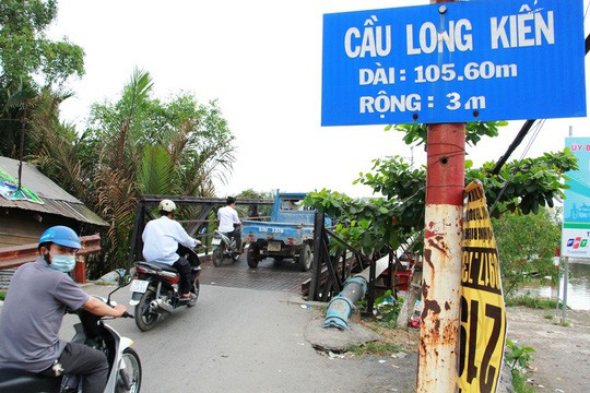 Sập cầu Long Kiển, xe ben và xe máy rớt xuống sông - Ảnh 5.