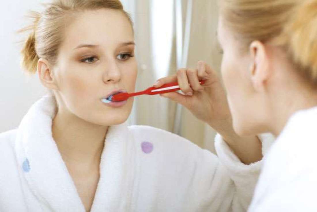 Phát hiện bệnh tim nhờ… đánh răng