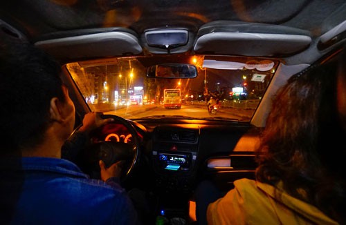 Cưỡng chế thuế Uber: Bên nào cũng đúng (!)