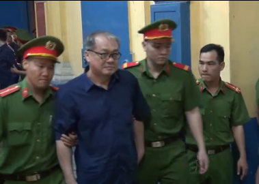Phạm Công Danh làm liều vì nợ ngập đầu?