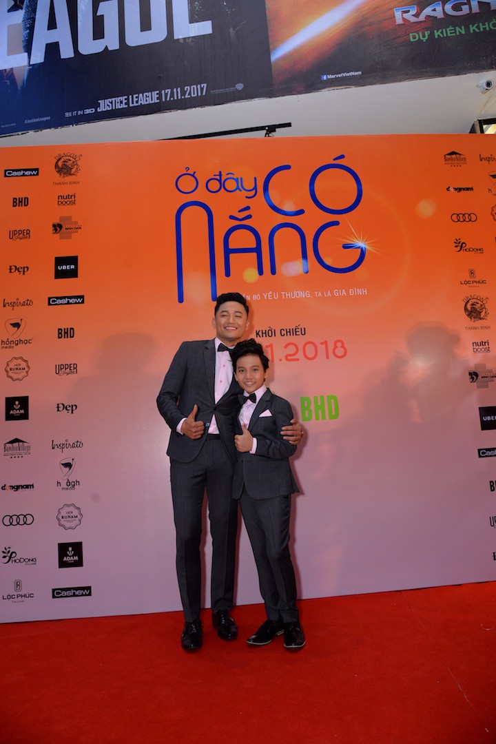 Sao Việt tụ hội ch&uacute;c mừng cha con Qu&yacute; B&igrave;nh - Ảnh 2.
