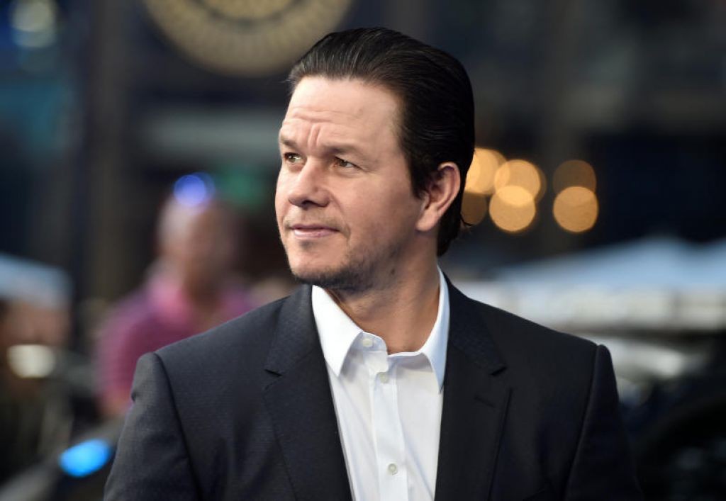 Mark Wahlberg quyên góp chiến dịch chống quấy rối tình dục