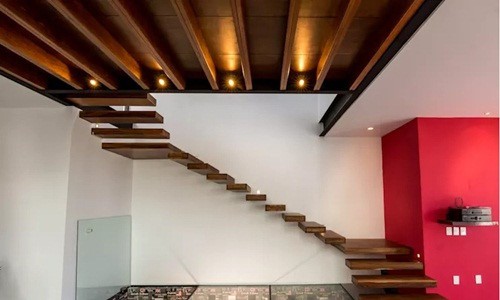10 mẫu cầu thang gỗ đẹp hiện đại cho nh&agrave; phố chật chội - Ảnh 1.