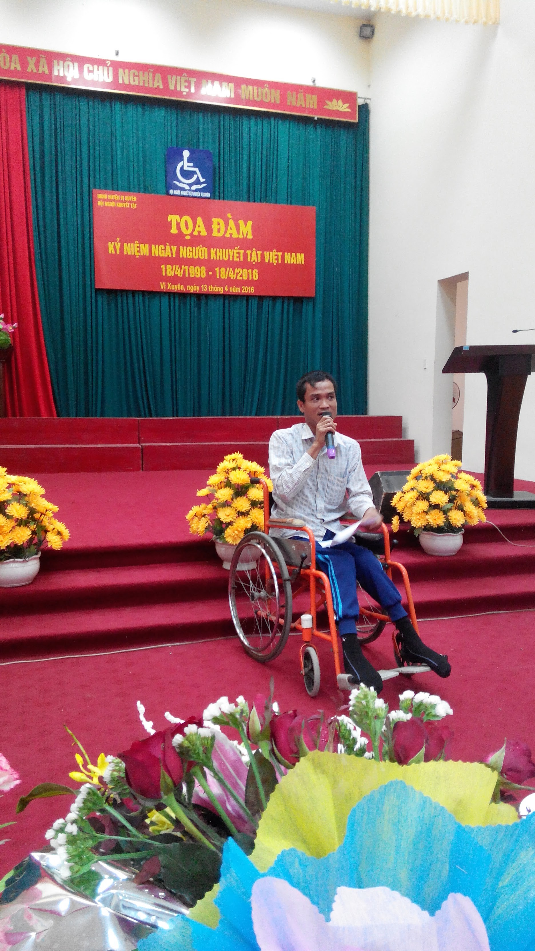 Gồng m&igrave;nh l&ecirc;n để sống - Ảnh 3.