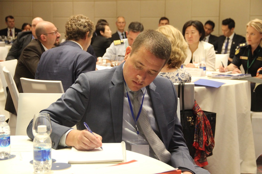 ASEAN - &Uacute;c - EU t&igrave;m giải ph&aacute;p hợp t&aacute;c tr&ecirc;n biển - Ảnh 3.