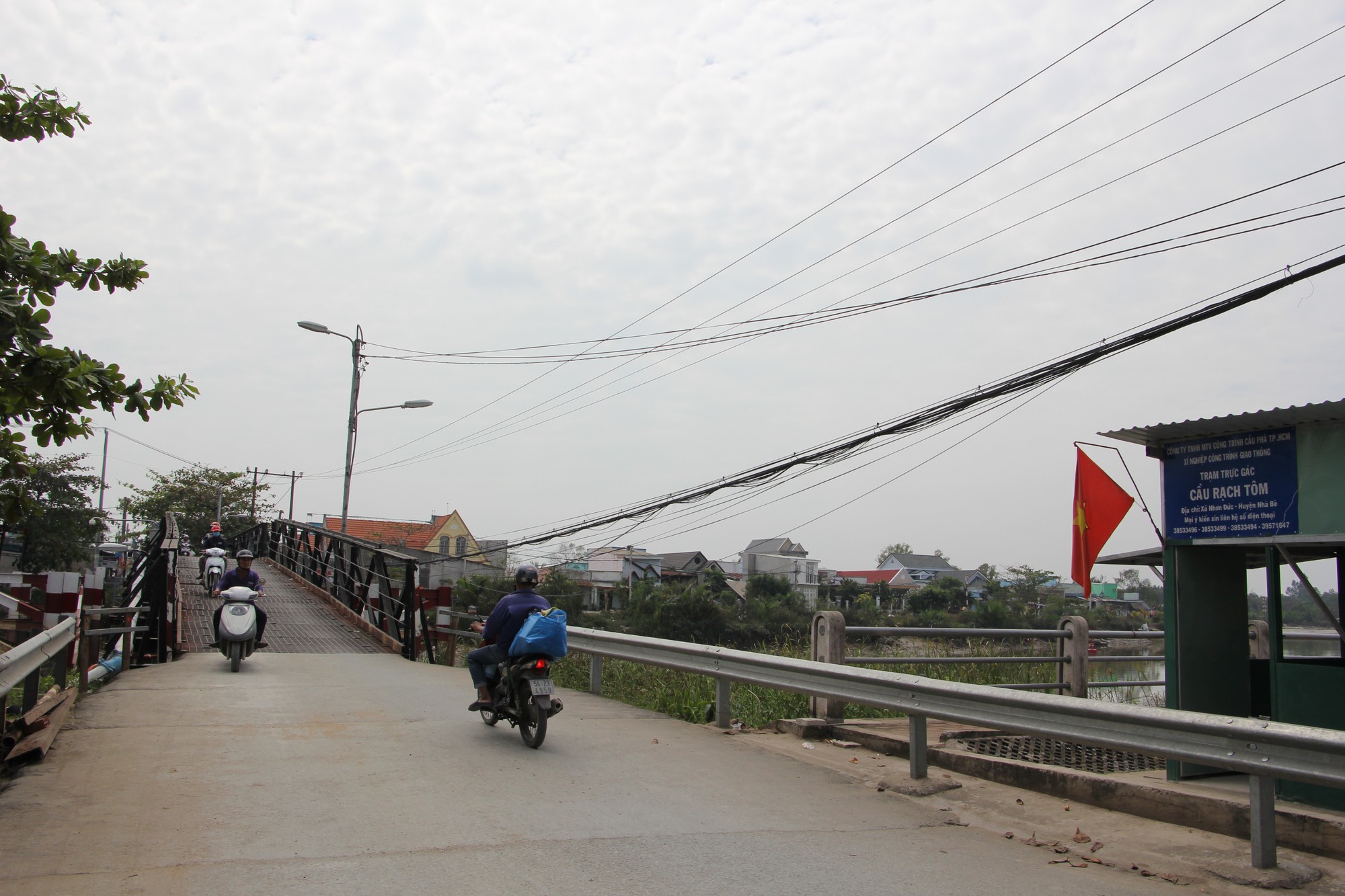 Th&oacute;t tim qua những c&acirc;y cầu... &ldquo;răng rụng&rdquo; - Ảnh 11.