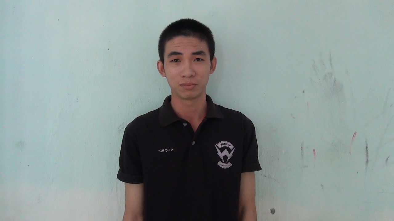 Bị đâm tử vong vì... 3 người đánh 1 người