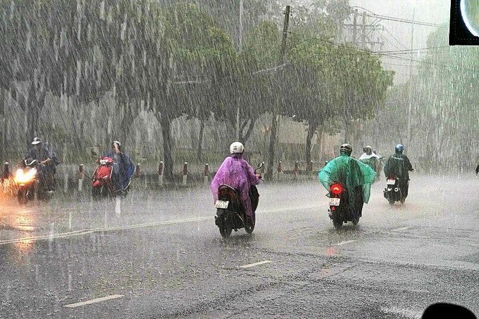 TP HCM mưa trái mùa liên tiếp trong hai ngày 18 và 19-1