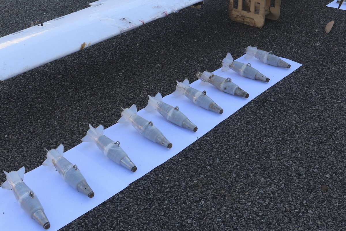 Quân nổi dậy Syria dùng UAV tấn công đồng loạt căn cứ Nga - Ảnh 2.