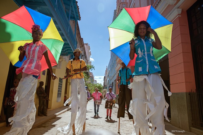 Cuba vừa lạ vừa quen qua mắt du khách Việt - Ảnh 2.