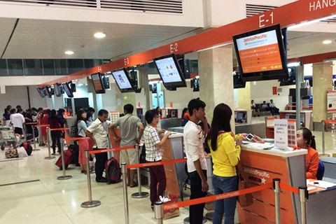 Những người n&agrave;o n&ecirc;n ki&ecirc;ng đi m&aacute;y bay? - Ảnh 1.