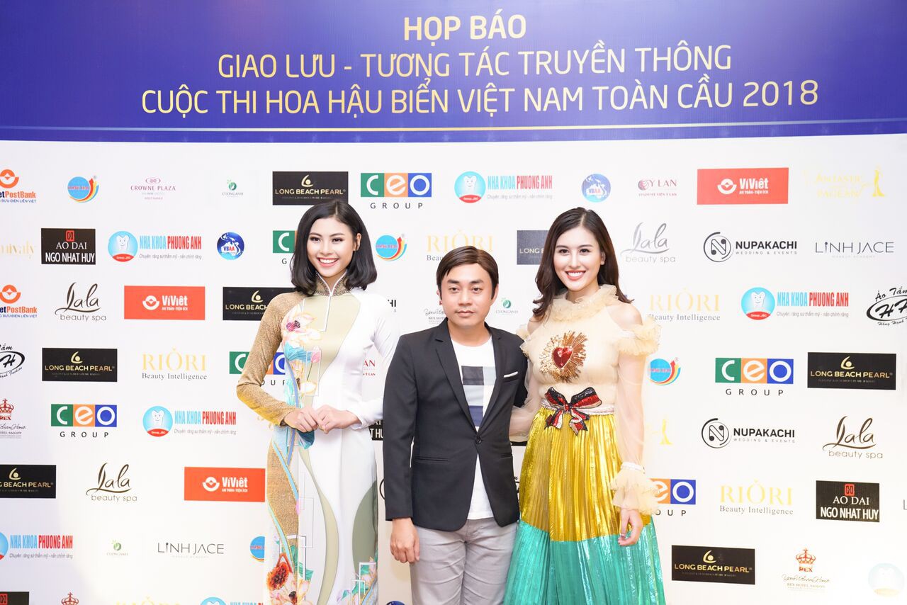 Cuộc hội ngộ giữa người đẹp biển và á hoàng trang sức