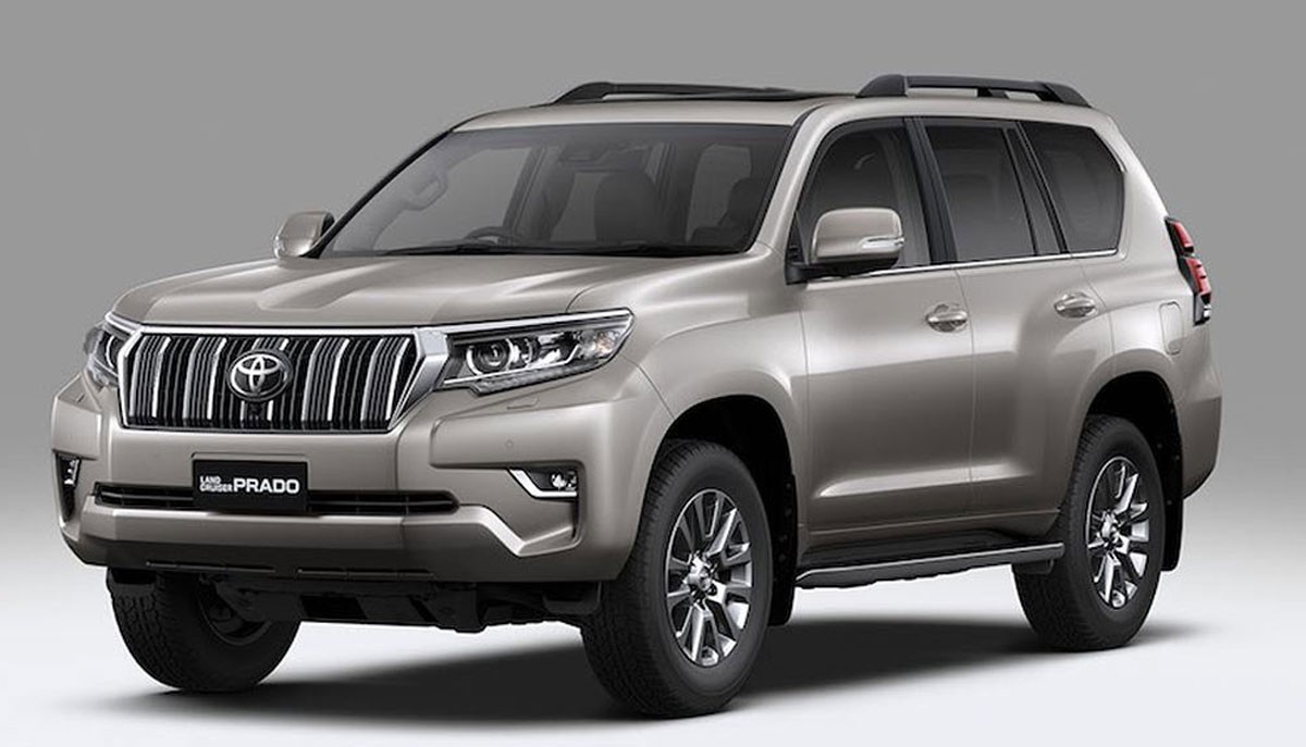 SUV hạng sang Toyota tăng gần 100 triệu, xe Toyota đồng loạt tăng giá