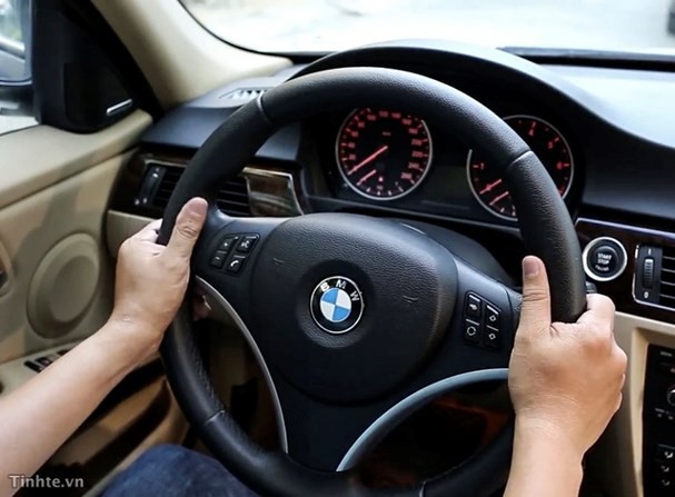 8 quy chuẩn về tư thế ngồi của lái xe - Ảnh 2.