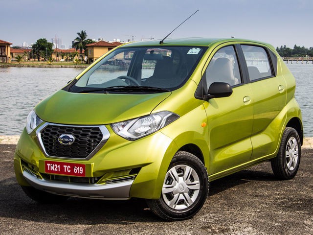 &Ocirc; t&ocirc; Nissan gi&aacute; 127 triệu tr&igrave;nh l&agrave;ng, chị em l&ecirc;n cơn sốt - Ảnh 2.