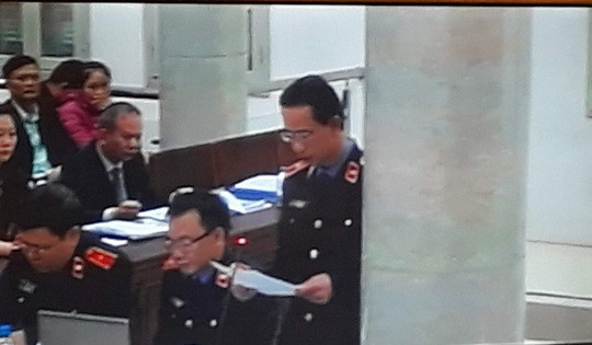 T&ograve;a xử &ocirc;ng Đinh La Thăng: Luật sư đề nghị triệu tập th&ecirc;m nh&acirc;n chứng - Ảnh 4.