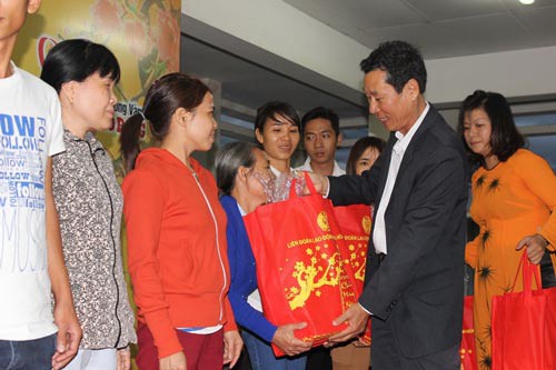 Th&ecirc;m ph&uacute;c lợi cho đo&agrave;n vi&ecirc;n C&ocirc;ng đo&agrave;n - Ảnh 1.