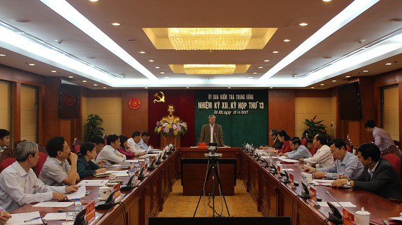 Ban Bí thư yêu cầu kiểm tra trước hết là cán bộ chủ chốt, người đứng đầu