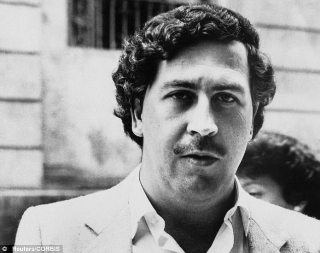 Ph&aacute;t hiện t&agrave;u ngầm của tr&ugrave;m ma t&uacute;y Escobar, t&igrave;m kho b&aacute;u 70 tỉ USD - Ảnh 2.