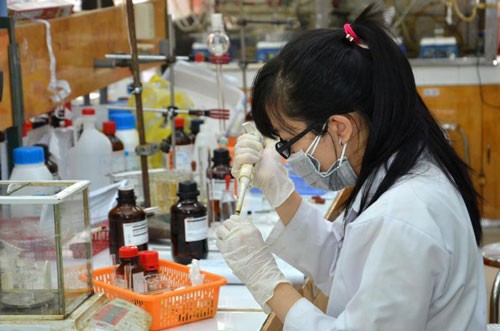 Tiền và tiến sĩ