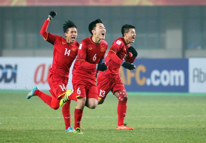 Gia đình sang "tiếp lửa" tuyển thủ U23 Việt Nam chơi trận chung kết thế nào?