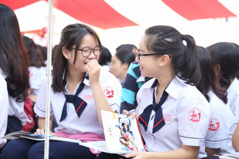Chính sách học bổng cho con, em ngành giáo dục
