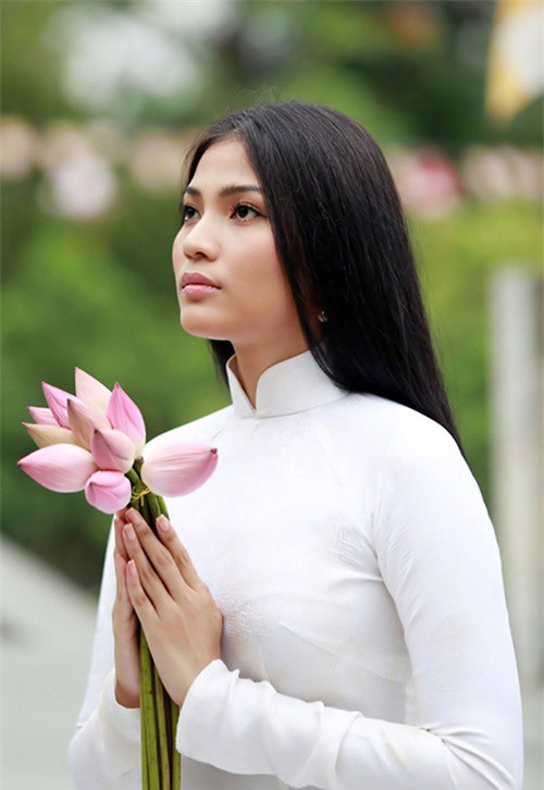 Trương Thị May t&aacute;i xuất m&agrave;n ảnh rộng bằng vai ma mị - Ảnh 2.