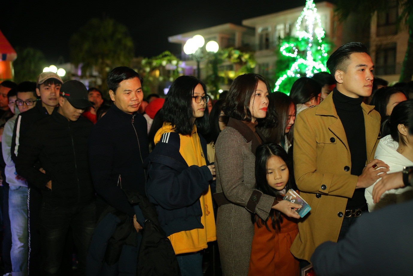 FLC Countdown Party 2019 khuấy động Sầm Sơn - Ảnh 2.