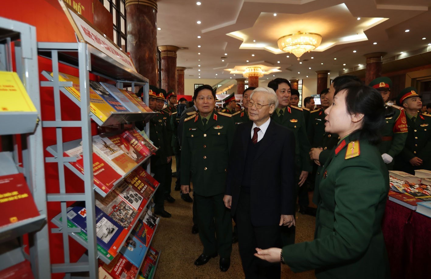 Tập trung xây dựng quân đội vững mạnh về chính trị