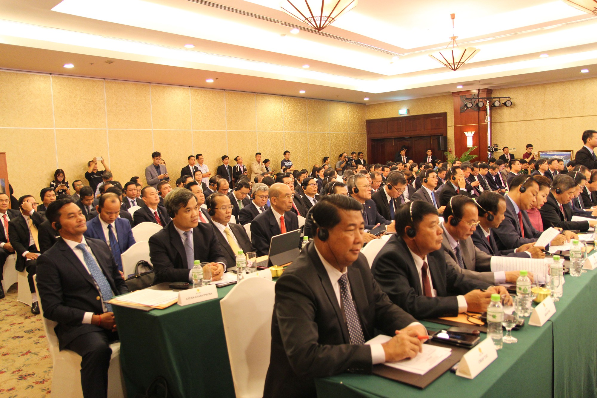 Chốt nhiều quyết sách phát triển vùng biên