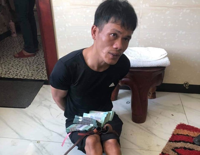 Vĩnh Long: Truy bắt thêm 2 nghi phạm trong băng nhóm trộm hơn 8 tỉ đồng