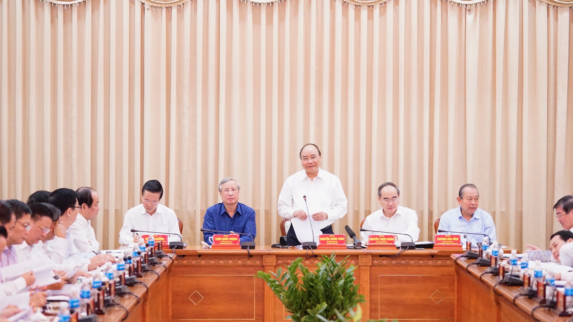 Thủ tướng: TP HCM cần tiên phong trong lĩnh vực kinh tế xã hội, đổi mới sáng tạo