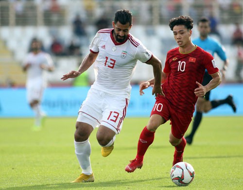 Tuyển Việt Nam thua 2 trận Asian Cup: Bóng đá không phải mì ăn liền!