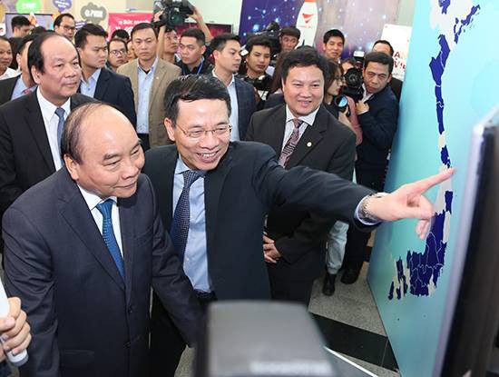 Thủ tướng: Vụ AVG làm mất cán bộ, tổn hại lớn nhưng Bộ TT-TT “vấp mà không được ngã” - Ảnh 1.
