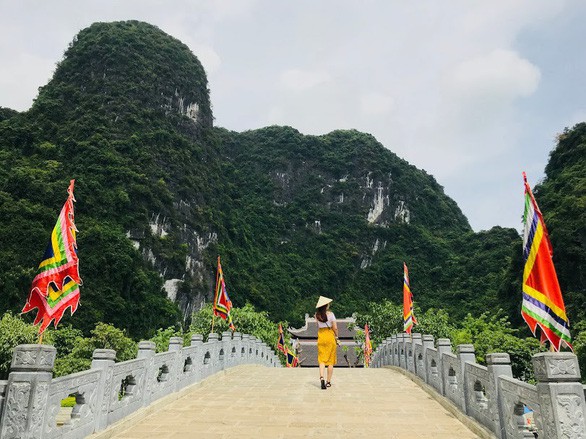 Về núi rừng hùng vĩ ở cố đô Ninh Bình