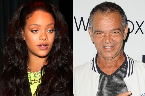 Người đẹp Rihanna khởi kiện cha mình