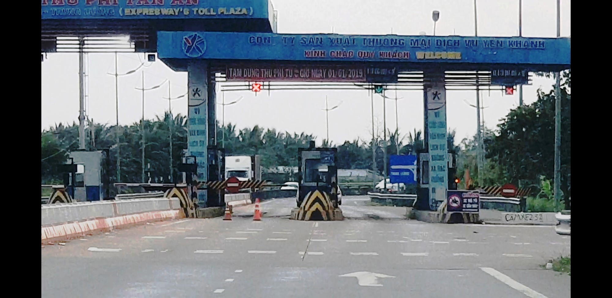 Tuyến cao tốc TP HCM - Trung Lương đang như... đường l&agrave;ng! - Ảnh 3.